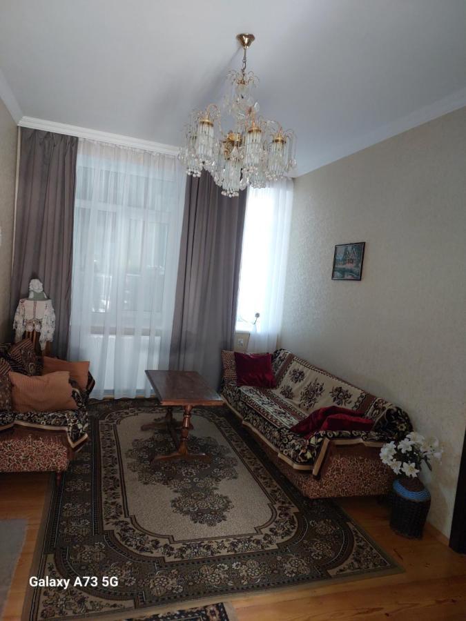 Lela Rezo Guesthouse Kazbegi Extérieur photo